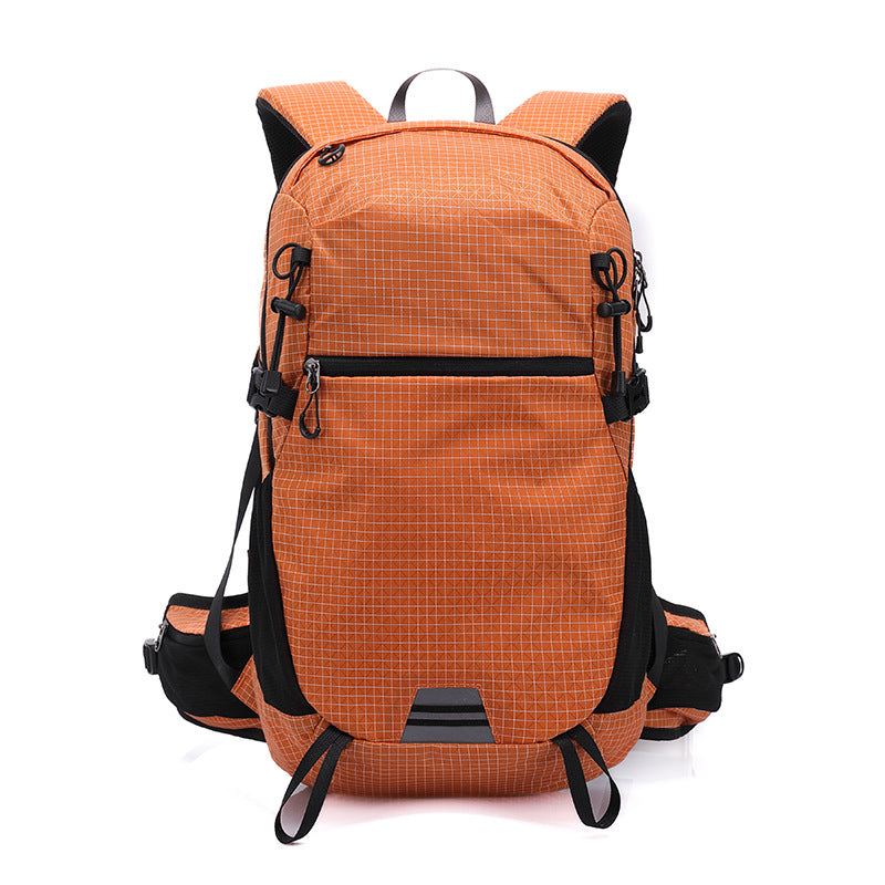 Fashion Rucksack – Grosses Volumen für Reisen – Bild 3 | LuxeStyle