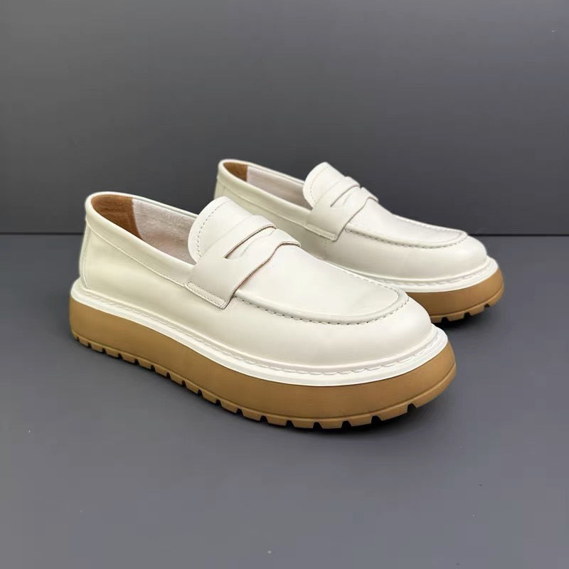Lässige Leder-Sneaker zum Reinschlüpfen – Bild 5 | LuxeStyle