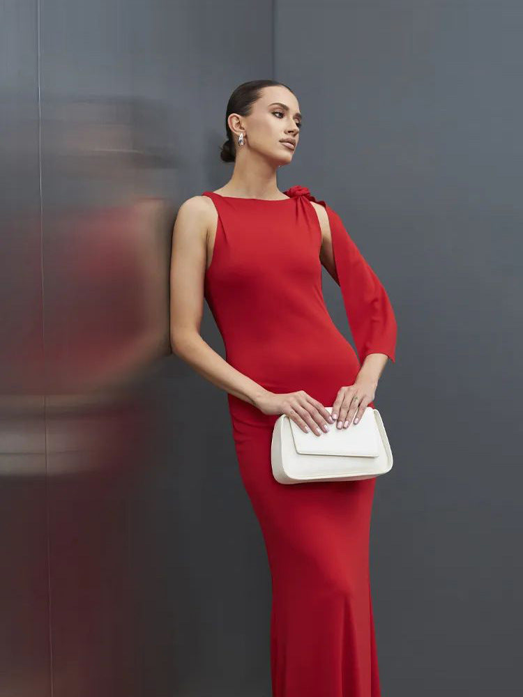 Figurbetontes Abendkleid mit Schnürung – Bild 6 | LuxeStyle