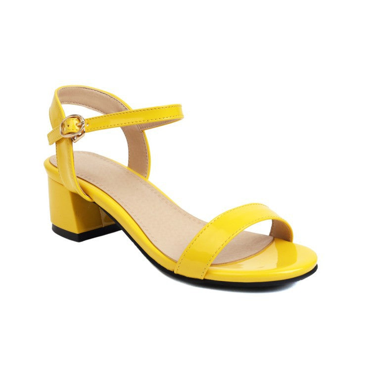 Patent‑Leder Sandalen mit mittelhohem Absatz – Bild 3 | LuxeStyle