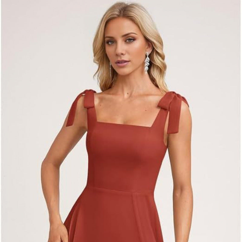 Elegantes Maxikleid mit verstellbaren Trägern