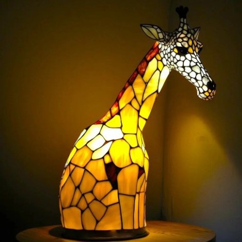 Bunte Hunde- und Katzenlampen aus Kunstharz