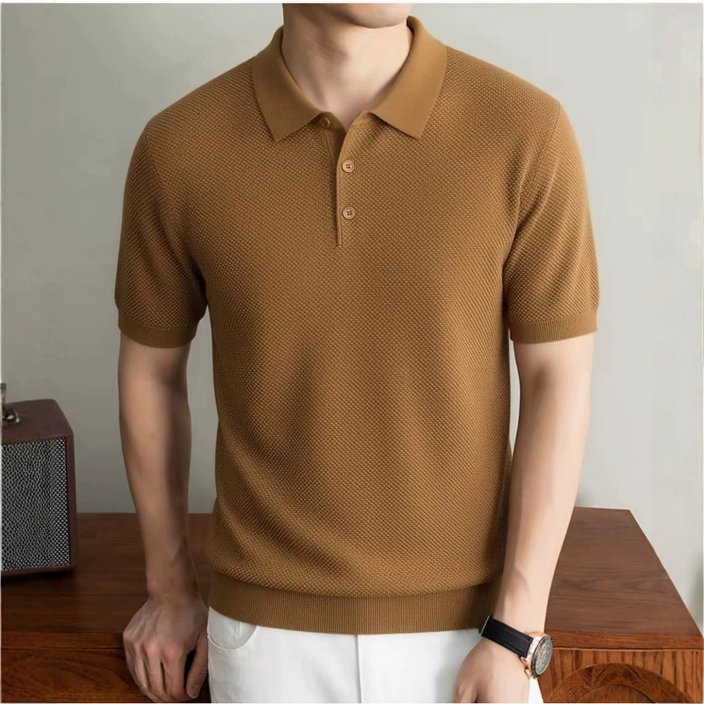Leichter Sommer-Herrenpullover