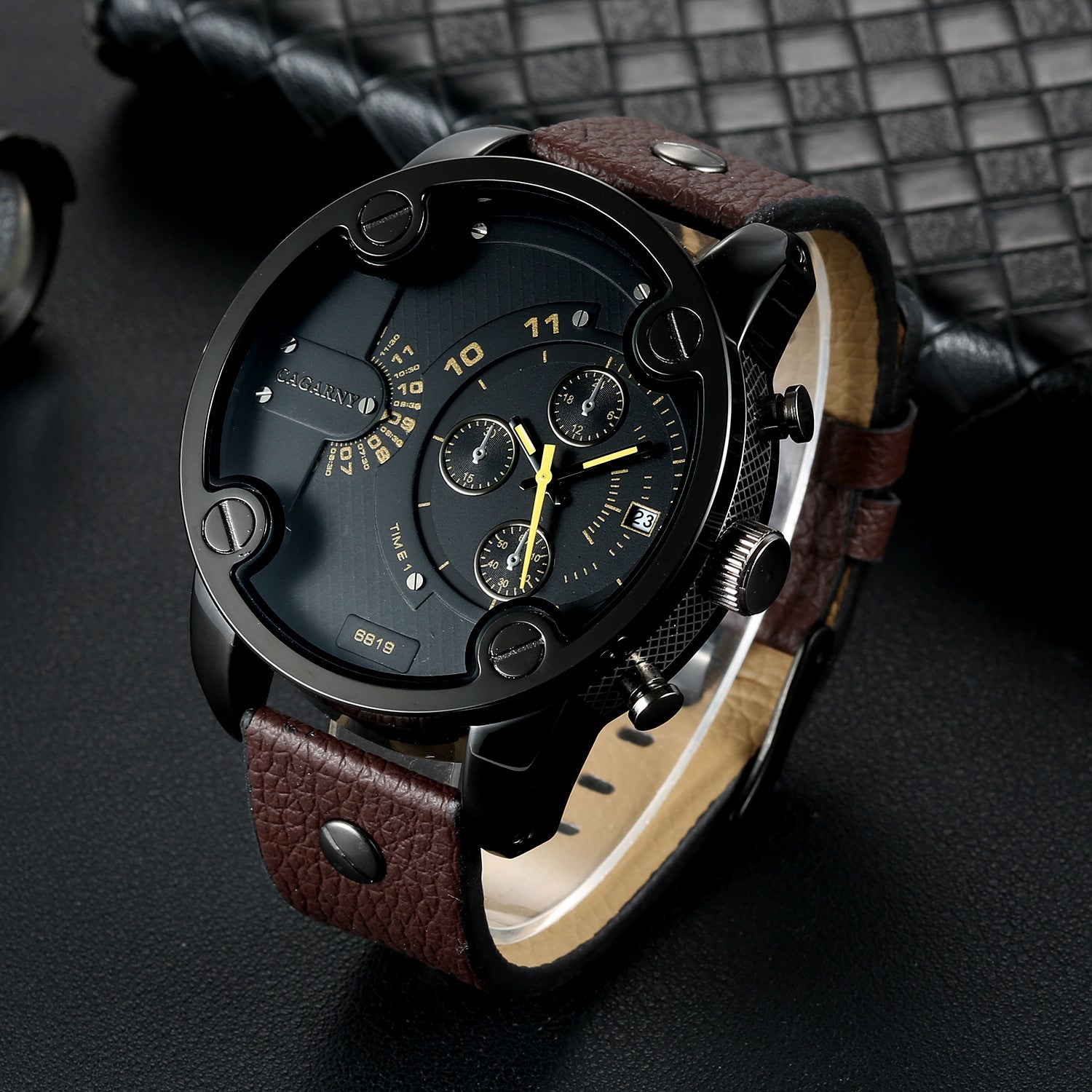 Quarz-Herrenuhr mit grossem Zifferblatt