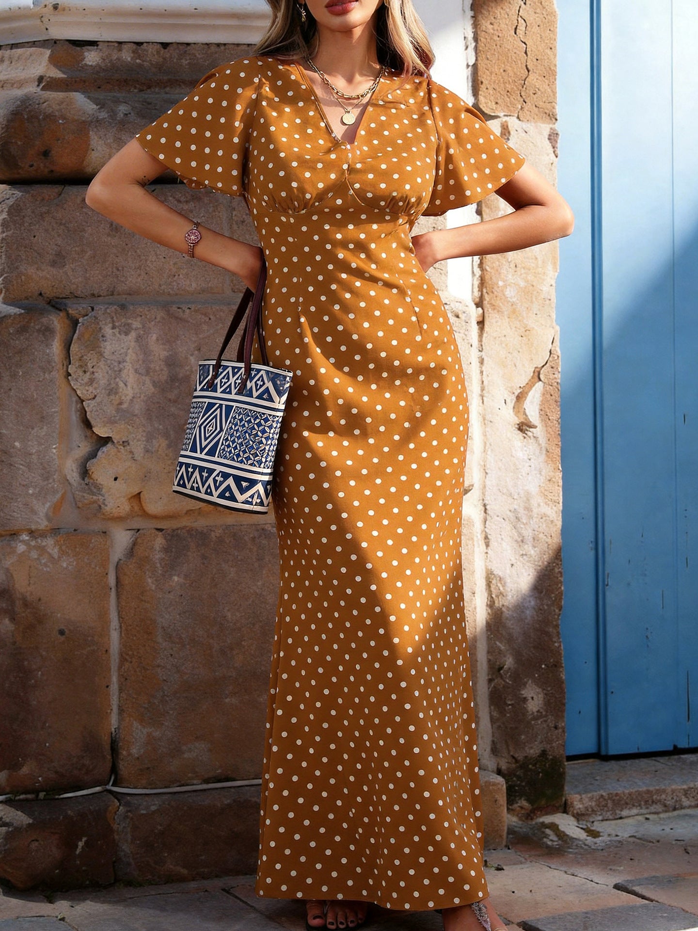 Rotes Polka-Punkt Kleid