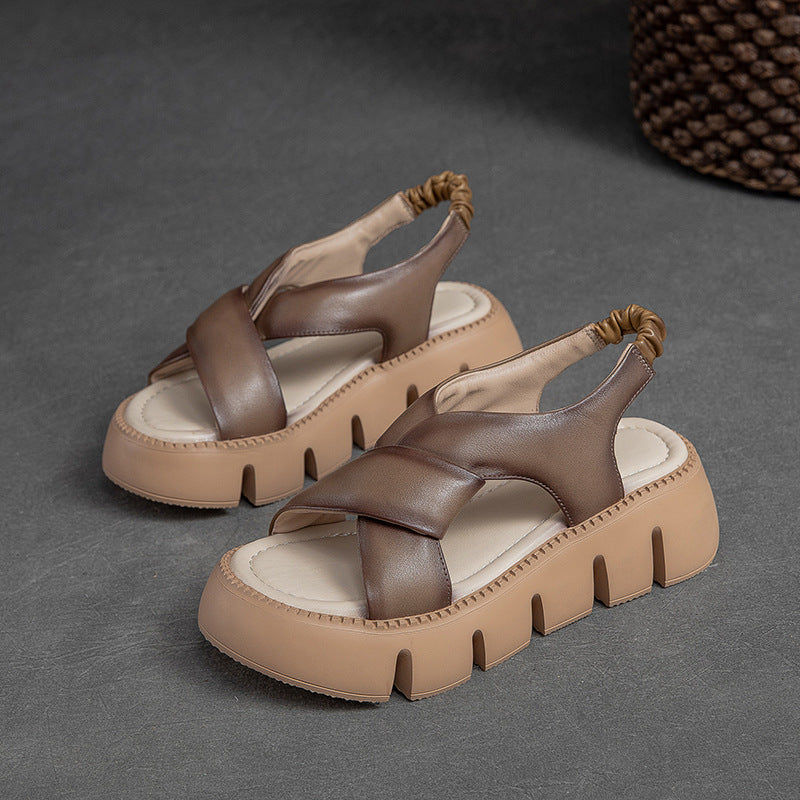 Retro-Sandalen aus Rindsleder mit Plateau – Bild 22 | LuxeStyle