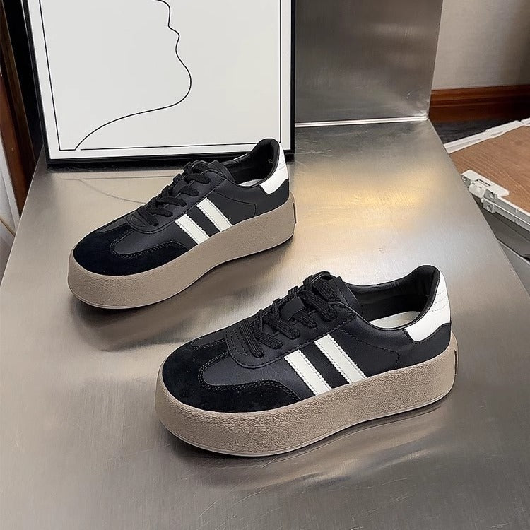 Vintage-Sneaker mit Rundkappe