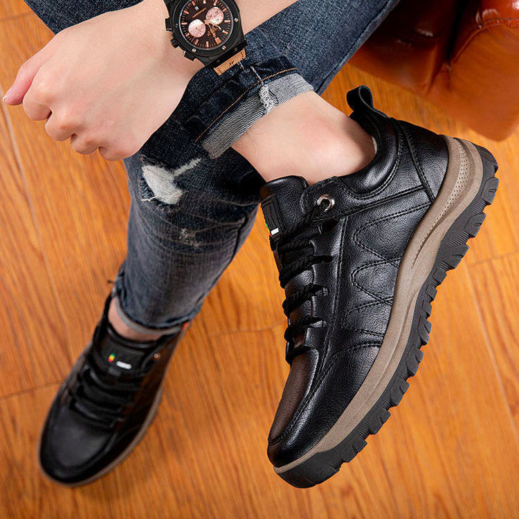 Herren-Sneaker aus Leder | LuxeStyle