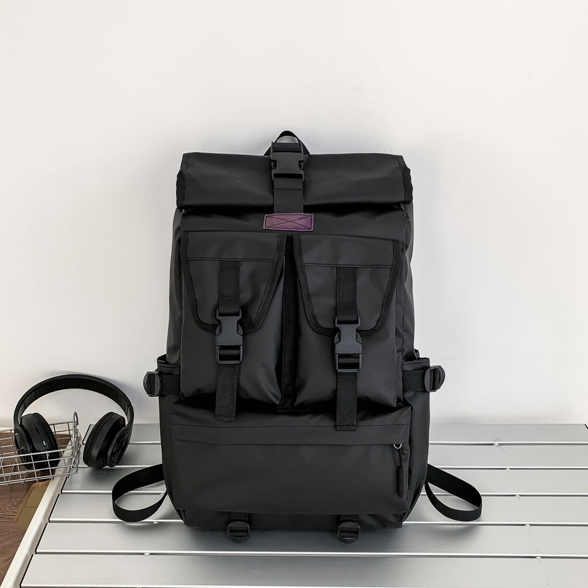 Schwarzer Rucksack für Männer – Grosses Transportbackpack – Bild 6 | LuxeStyle