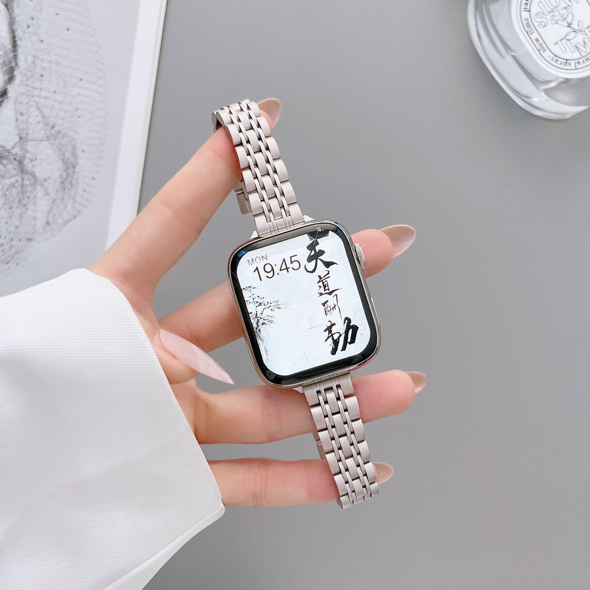 Metall-Armband für Apple Watch – Bild 9 | LuxeStyle