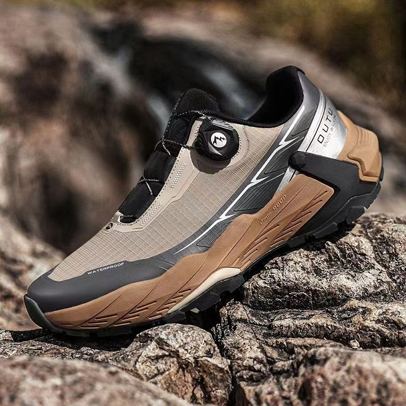 Wasserdichte atmungsaktive Freizeitsneaker