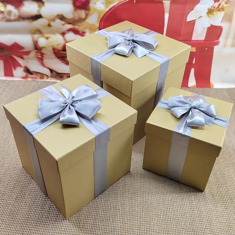 Geschenkverpackung aus Hartpapier – Bild 3 | LuxeStyle