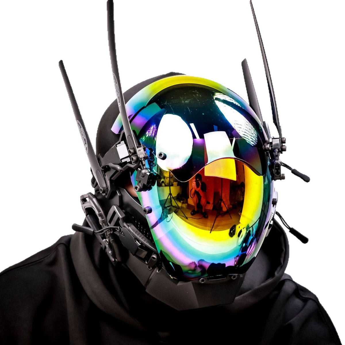 Tech-Style Ganzgesichtsmaske Gold Wings – Bild 4 | LuxeStyle