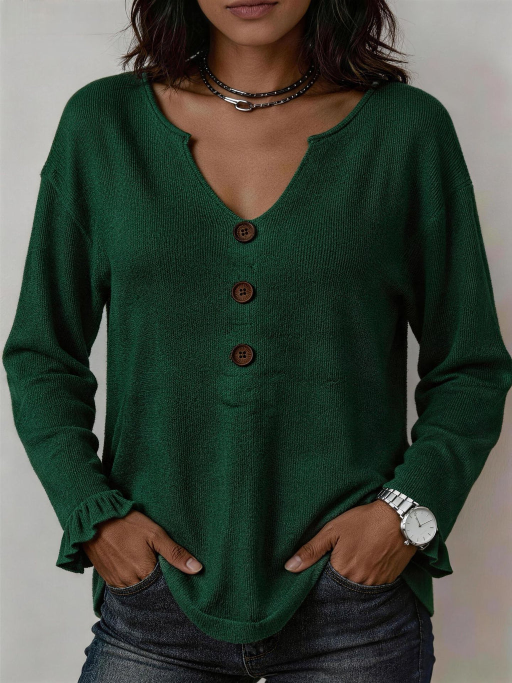 Strickpullover mit Rüschenärmeln und Knöpfen