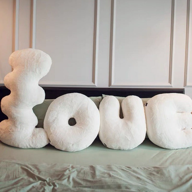 Nordisches Kissen mit 3D-Skulptur | LuxeStyle