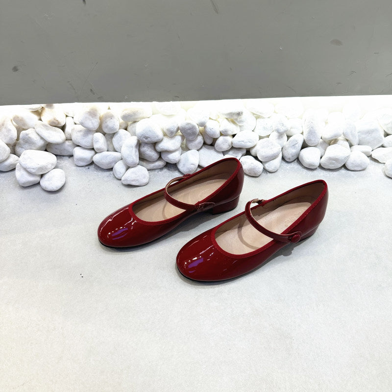 Mary Jane Pumps mit Riemchen und Blockabsatz