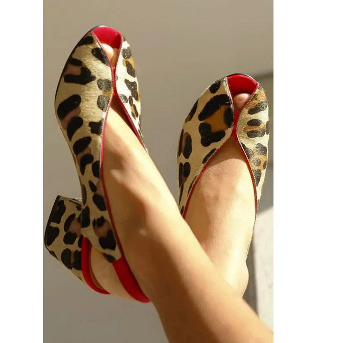 Zebra-Sandalen – Bild 1 | LuxeStyle