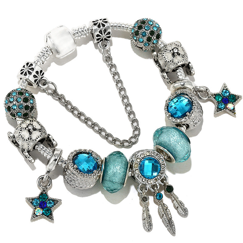 Armband mit Stern- und Mondanhänger – Bild 8 | LuxeStyle