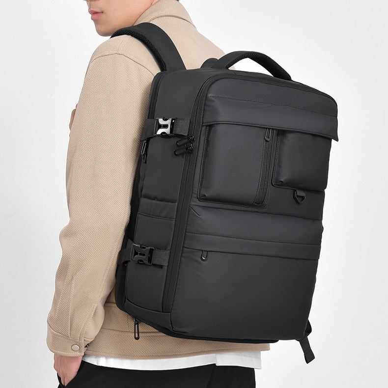 Leichter, erweiterbarer Rucksack – Bild 6 | LuxeStyle