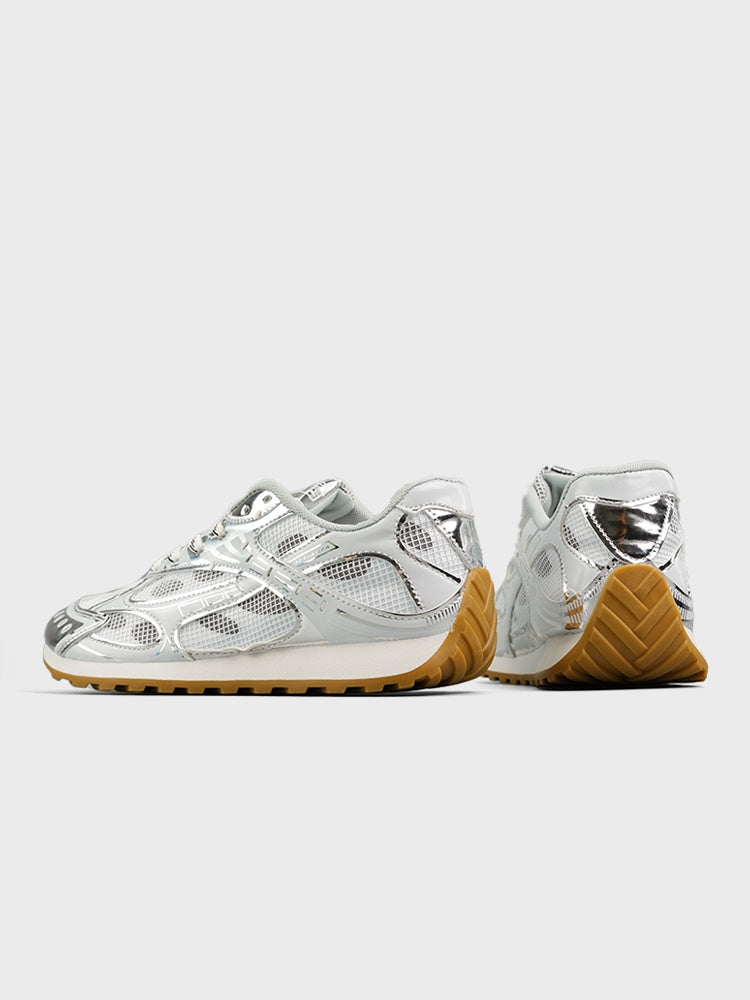 Atmungsaktive Sneaker mit rutschfester Sohle – Bild 3 | LuxeStyle