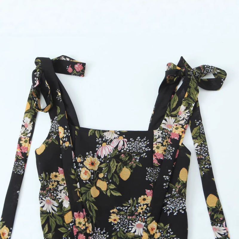 Minikleid mit Blumenprint und schmaler Passform – Bild 2 | LuxeStyle