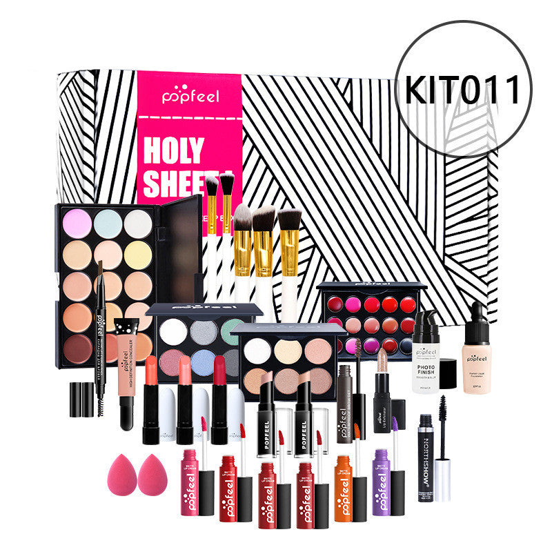 Makeup-Set für Einsteiger mit Concealer & Eyeliner – Bild 6 | LuxeStyle