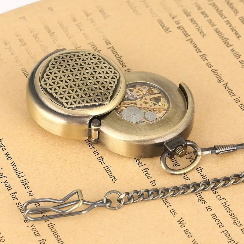 Mechanische Taschenuhr mit römischen Ziffern