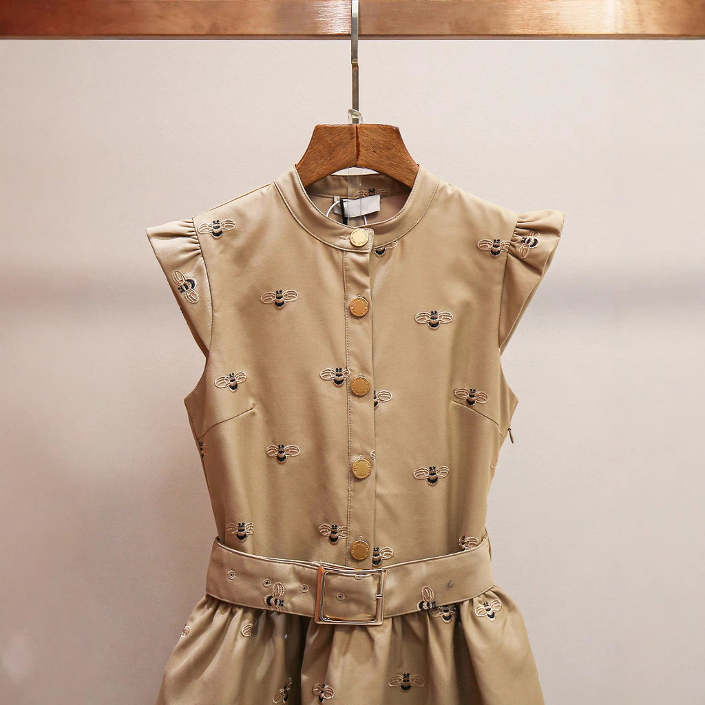Französisches Chic Bienen-Stickerei Volant-Kleid