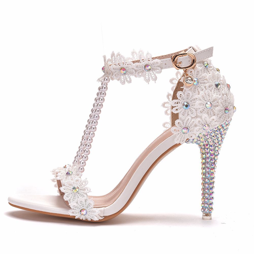 Spitze-Perlen Sandalen mit Strass – Bild 6 | LuxeStyle