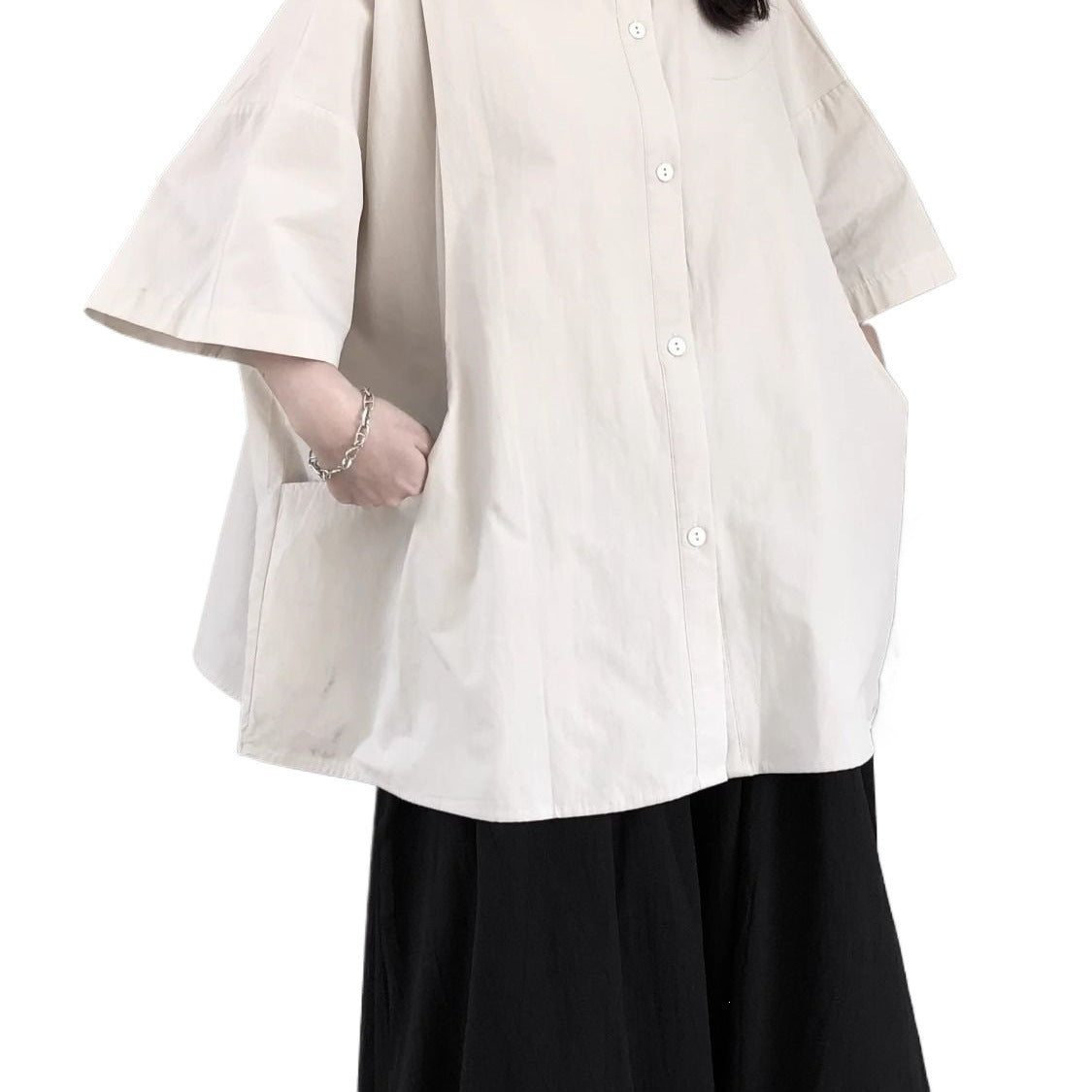 Japanisches Oversize-Shirt mit 3D-Effekt