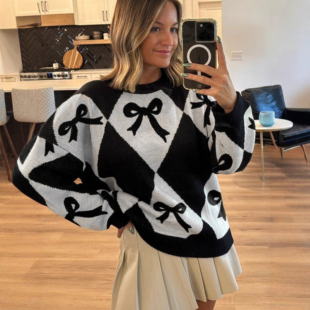 Pullover mit Schleifenmuster und Kontrastdetails