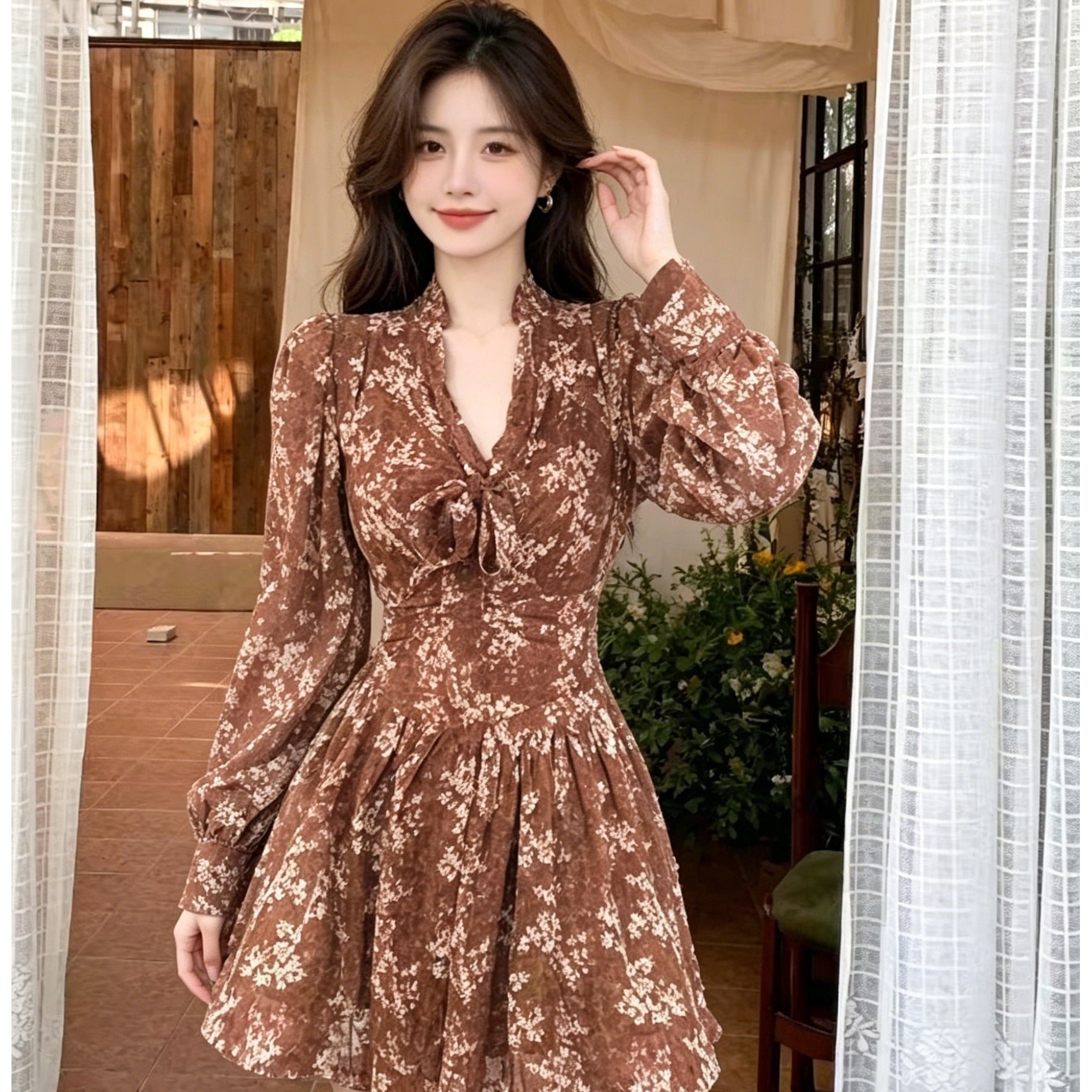 Chiffon-Ribbons-Blume Kleid