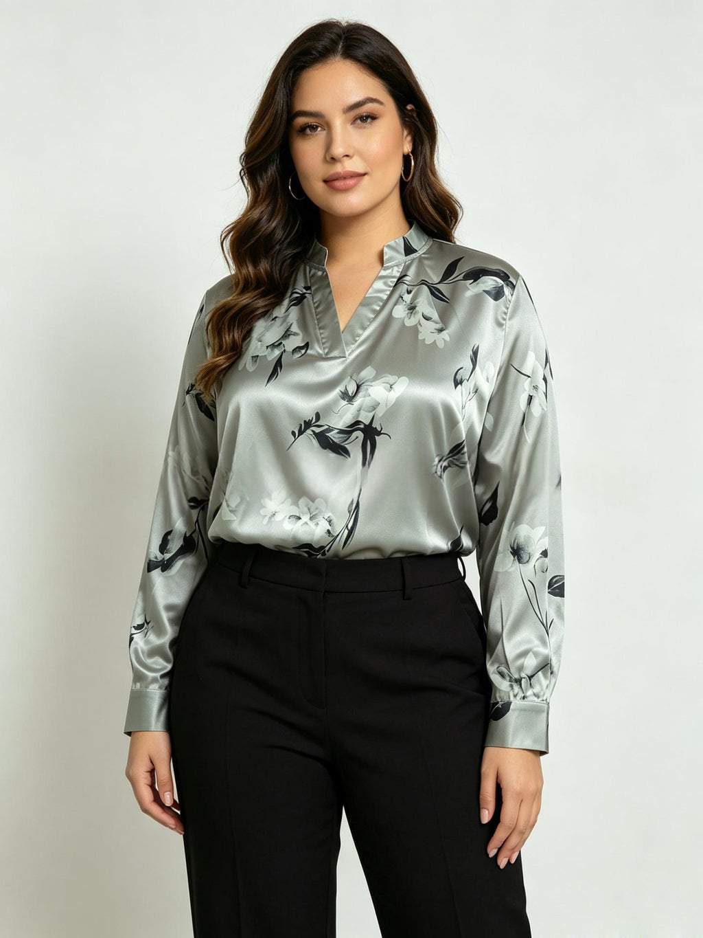 Elegante Langarm-Bluse mit Blumenmuster