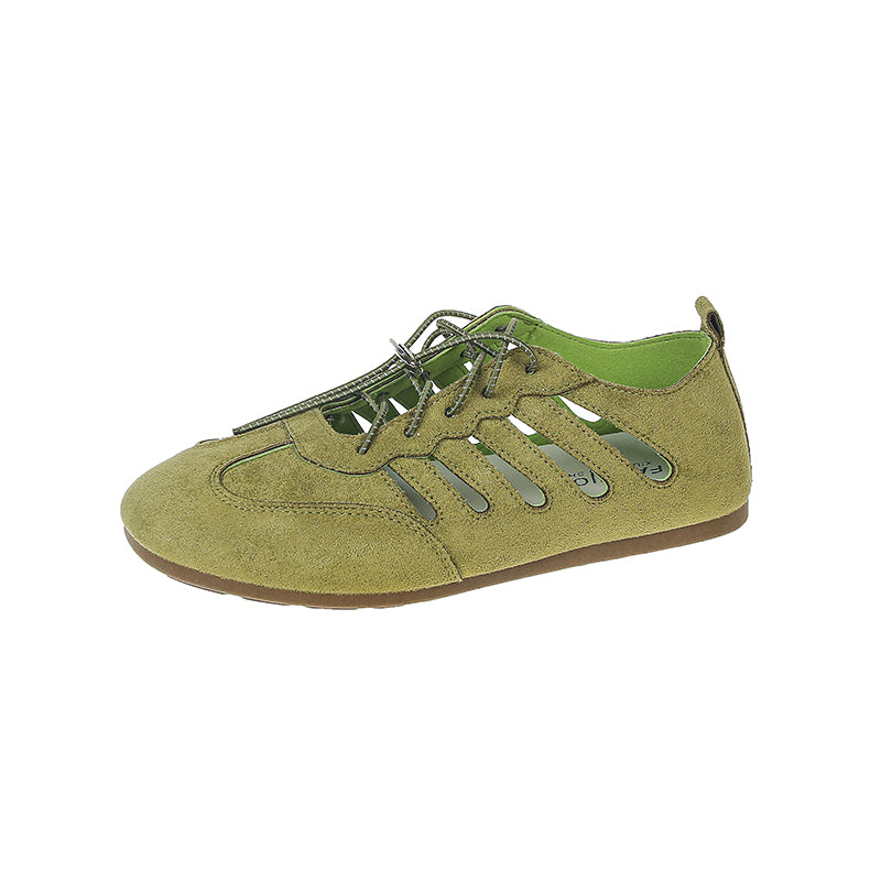 Französische Mary Janes mit Lochmuster