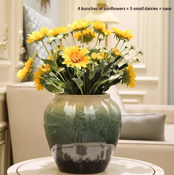 Keramikvase mit Kunstblumen und Dekoration – Bild 6 | LuxeStyle