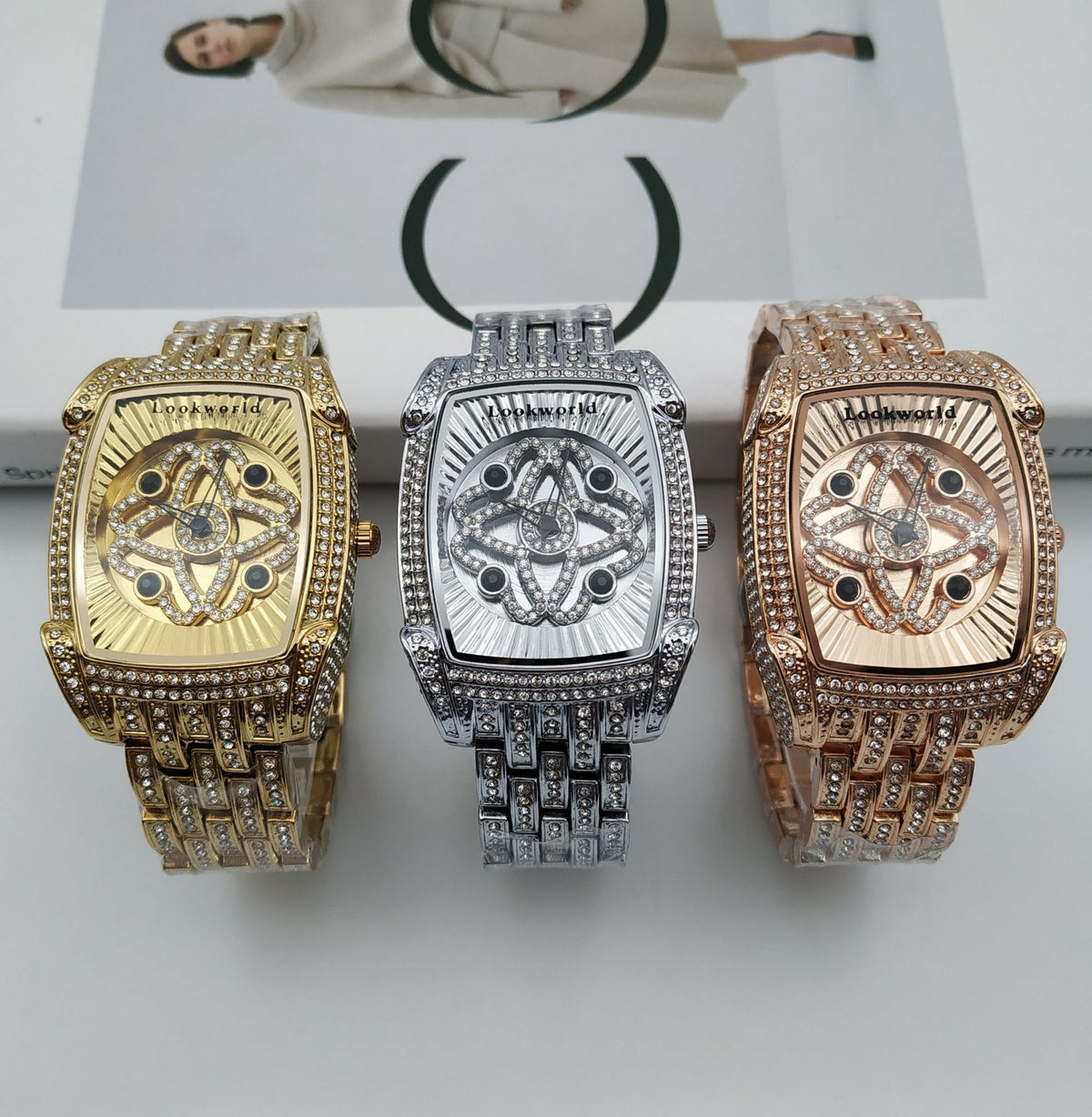 Damen-Armbanduhr mit Strasssteinen und Quarz – Bild 7 | LuxeStyle