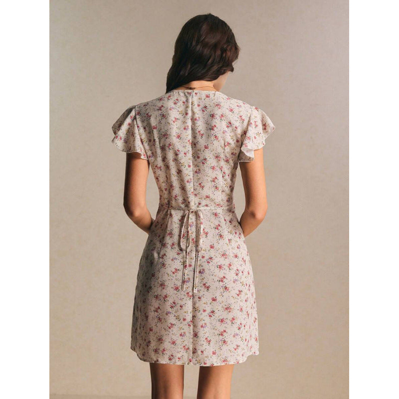 Romantisches Blumenkleid mit Spitze | LuxeStyle
