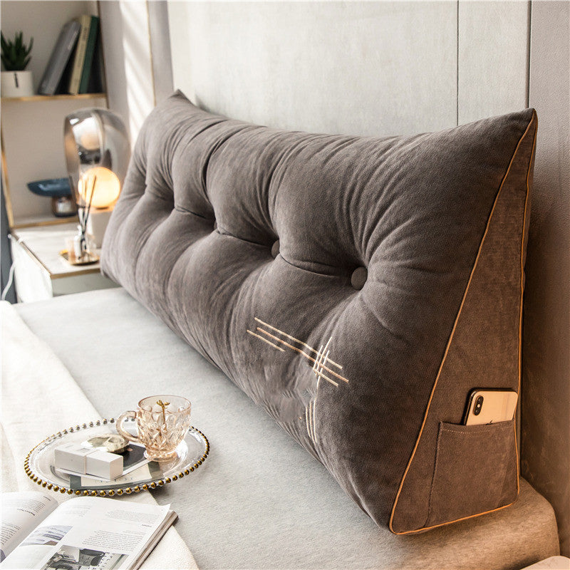Pillow Soft Dreieckiges Rückenkissen für Sofas – Bild 7 | LuxeStyle