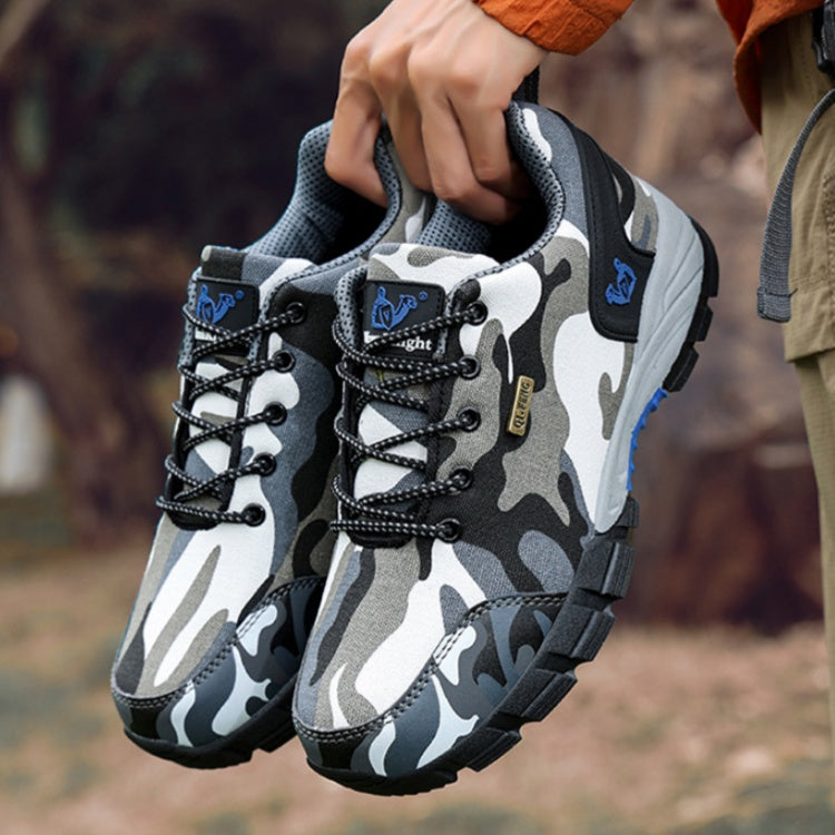 Tarnfarbene Trekking-Sneakers für Herren