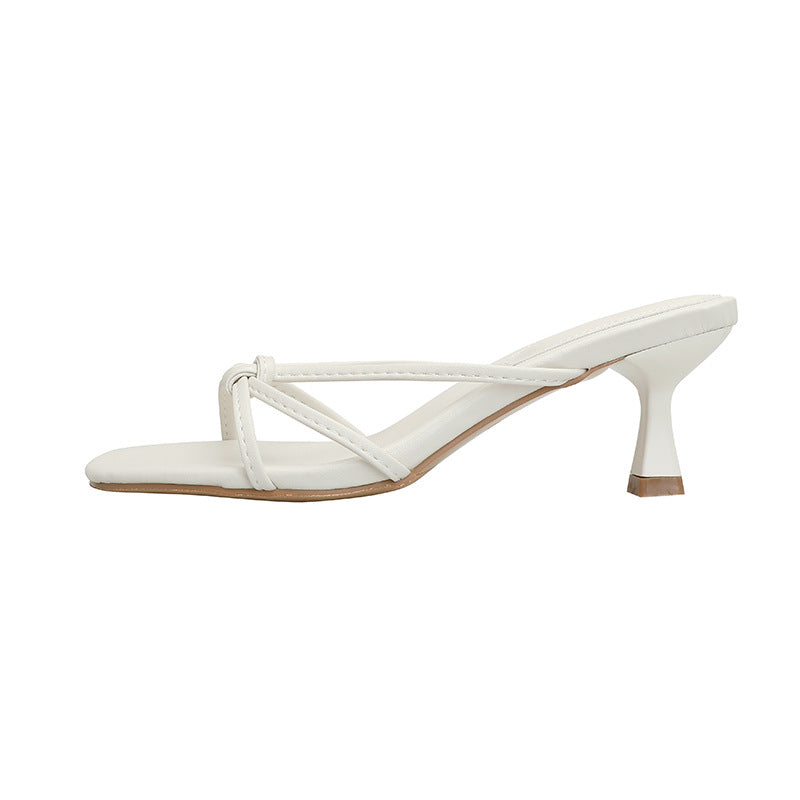 Französische Stiletto-Sandalen
