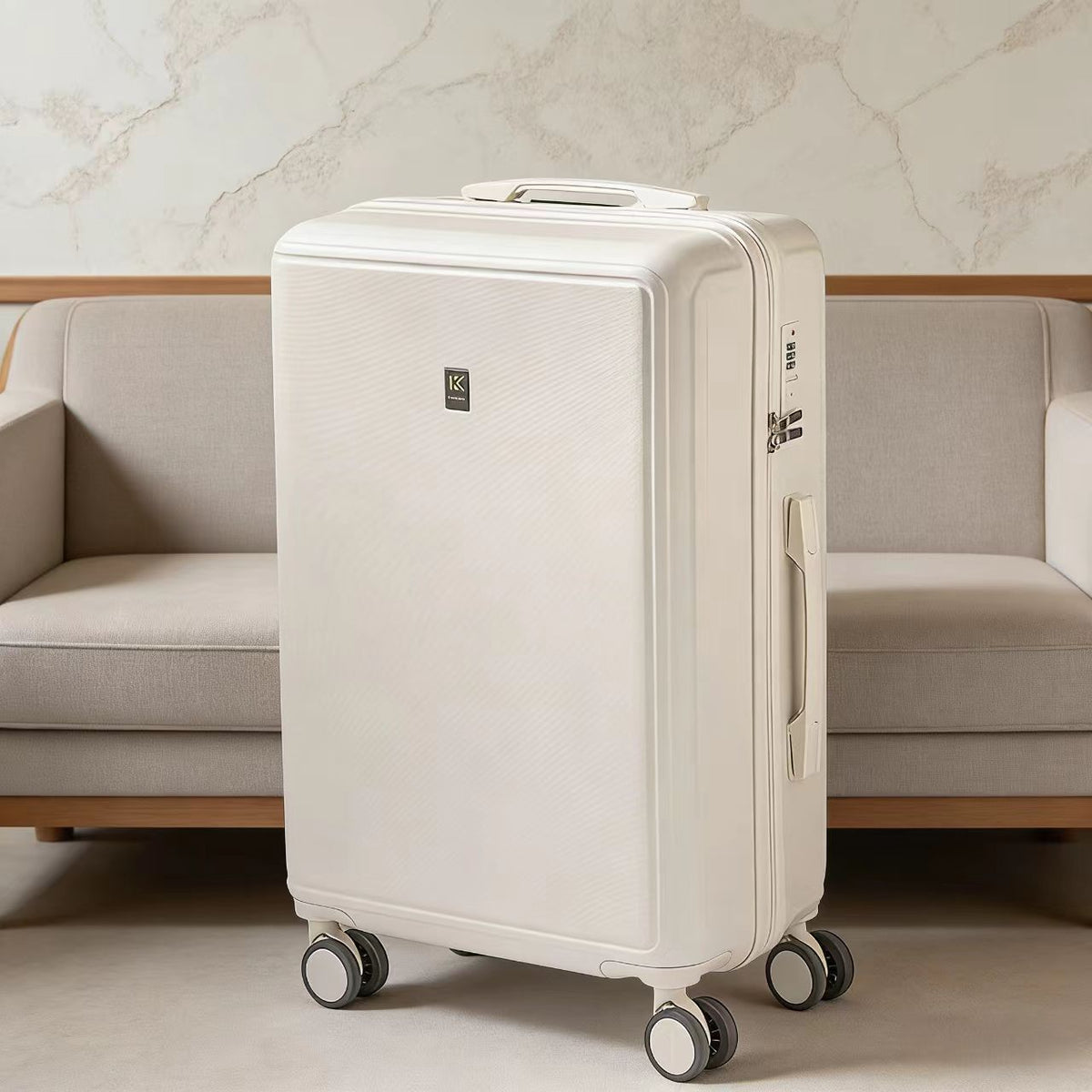 Reisekoffer mit Zahlenschloss – Bild 2 | LuxeStyle