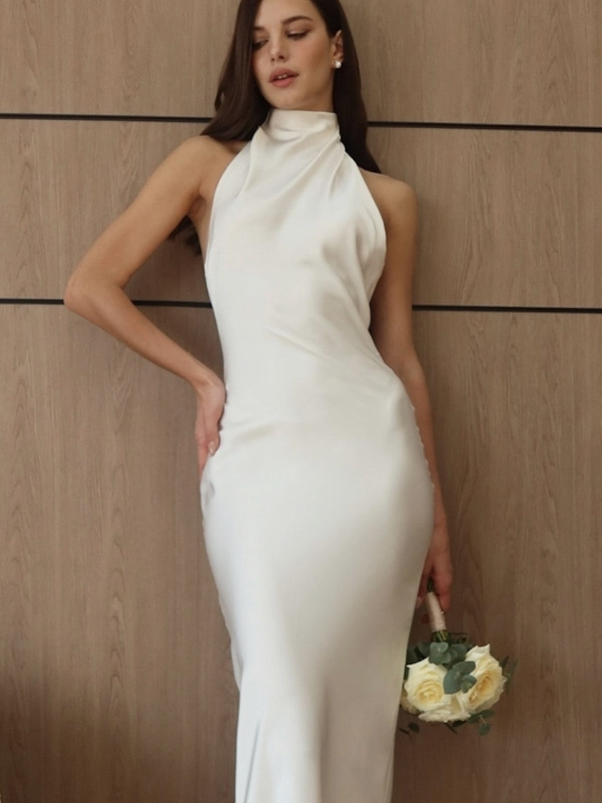 Vintage Neckholder Satin Mermaid Abendkleid – Bild 11 | LuxeStyle