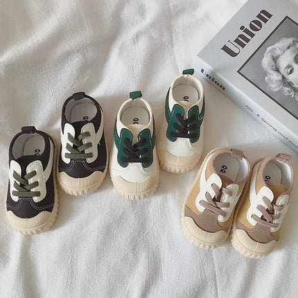 Weiche Kinderschuhe aus Canvas mit Rutschfänger