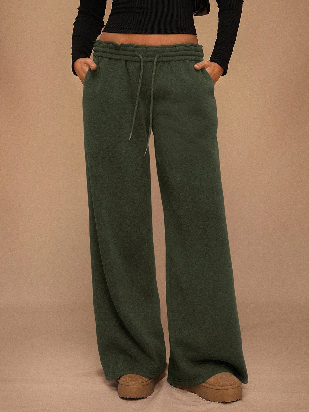 Cordhose im Loose Fit mit weitem Bein