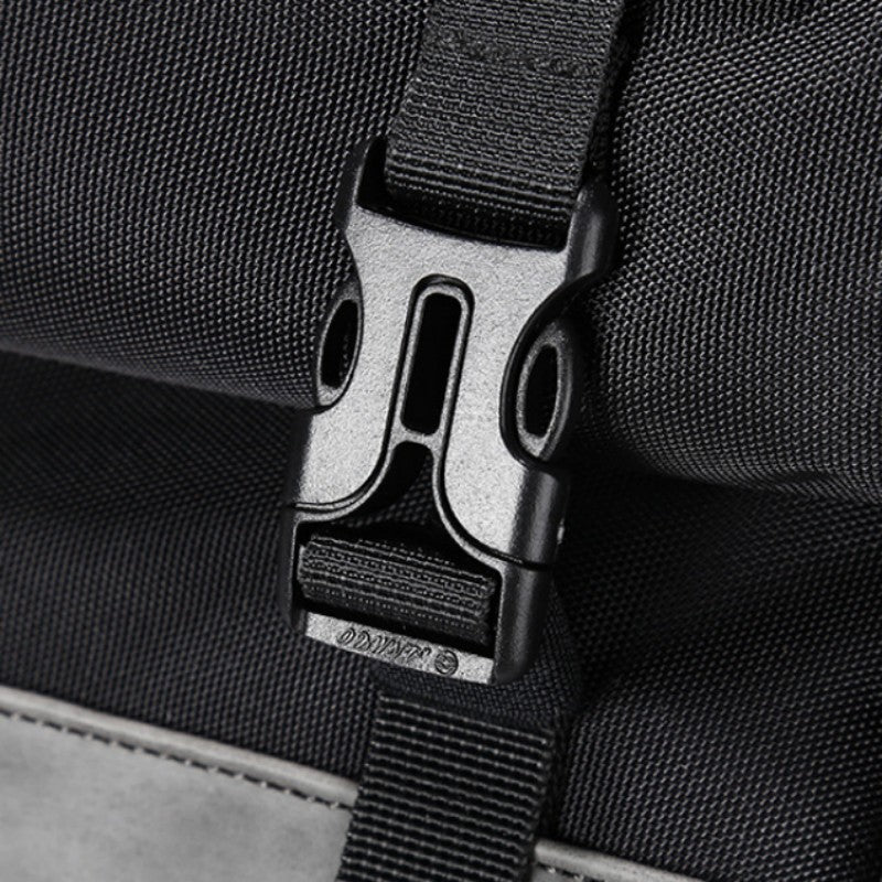 Reise- und Freizeitrucksack aus Leder – Bild 7 | LuxeStyle