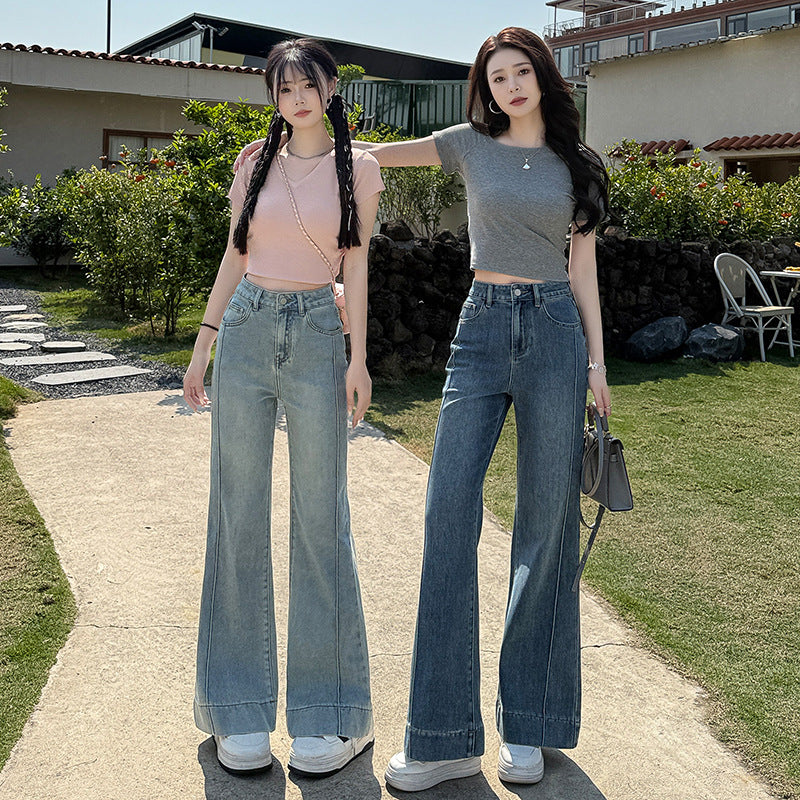 Loose-Fit High-Waist Jeans
