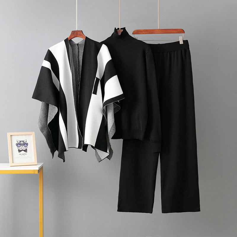 Klassisches Strickset mit Cape und Hose – Bild 3 | LuxeStyle