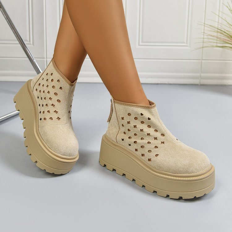 Perforierte Plateau-Ankle Boots