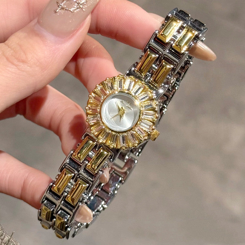 Damen-Armbanduhr mit Strass-Besatz – Bild 5 | LuxeStyle