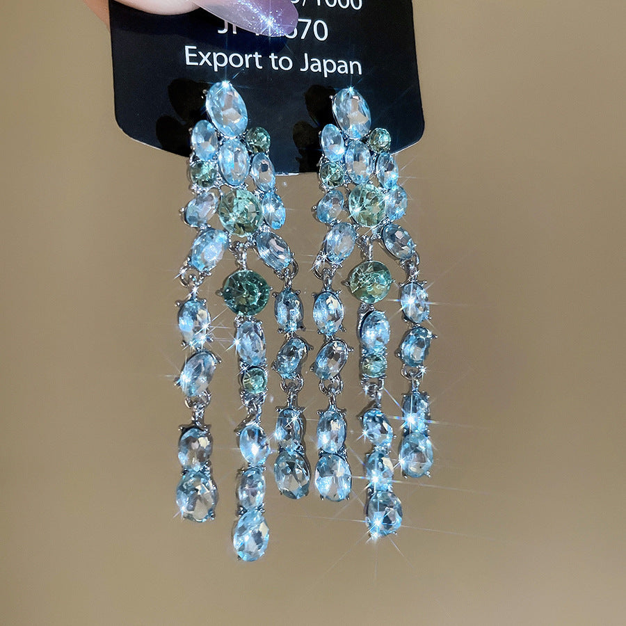 Orientalische Emaille-Blumenohrringe mit Perlen